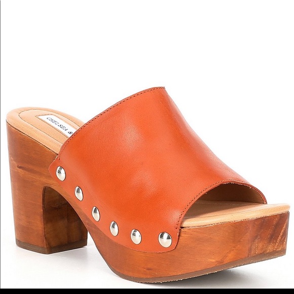 Chelsea & Violet Shoes - Chelsea and Violet Vergr Studded Mules.